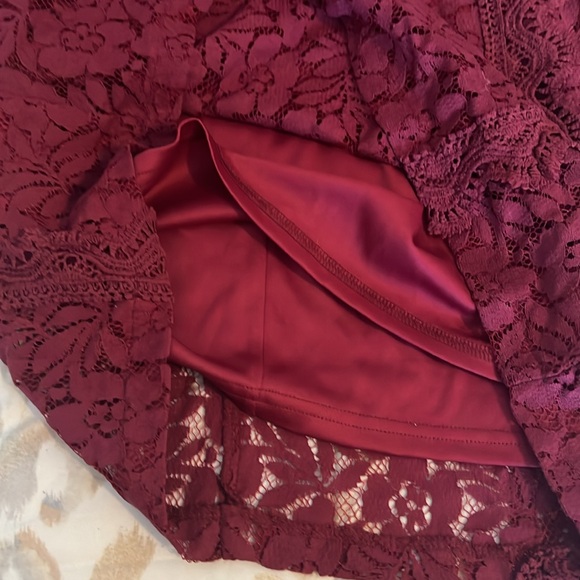 Red top - Picture 3 of 3